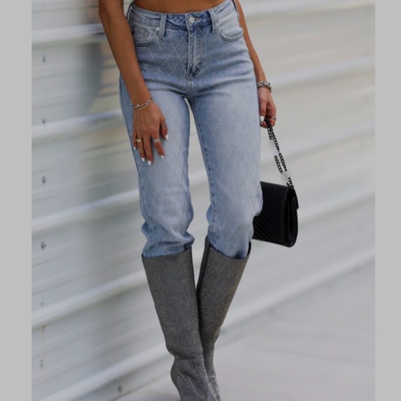 KanCan High Rise Jeans with Diamond Pattern - Light Blue - Picture 4 of 4